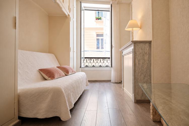 MONEGHETTI - APPARTEMENT SOUS LOI AU CALME ABSOLU DANS UN PETITE COPROPRIETE - 3P - VILLA MONICA