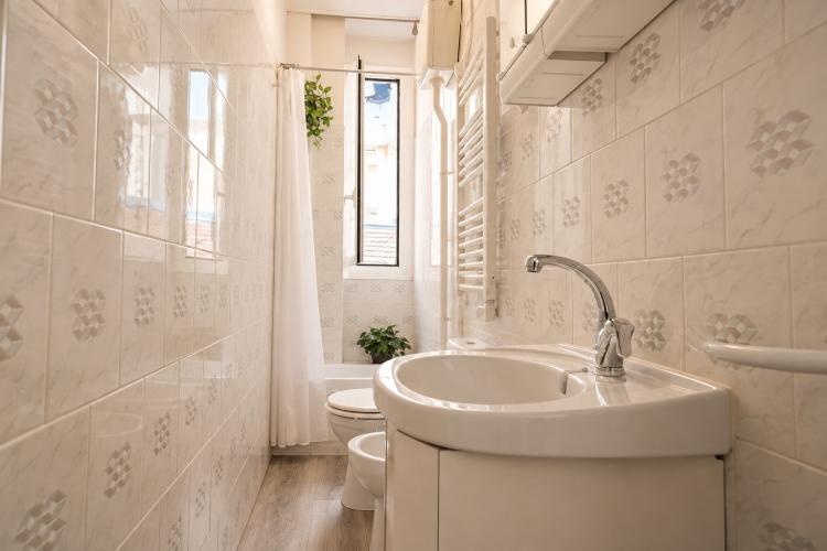 MONEGHETTI - APPARTEMENT SOUS LOI AU CALME ABSOLU DANS UN PETITE COPROPRIETE - 3P - VILLA MONICA