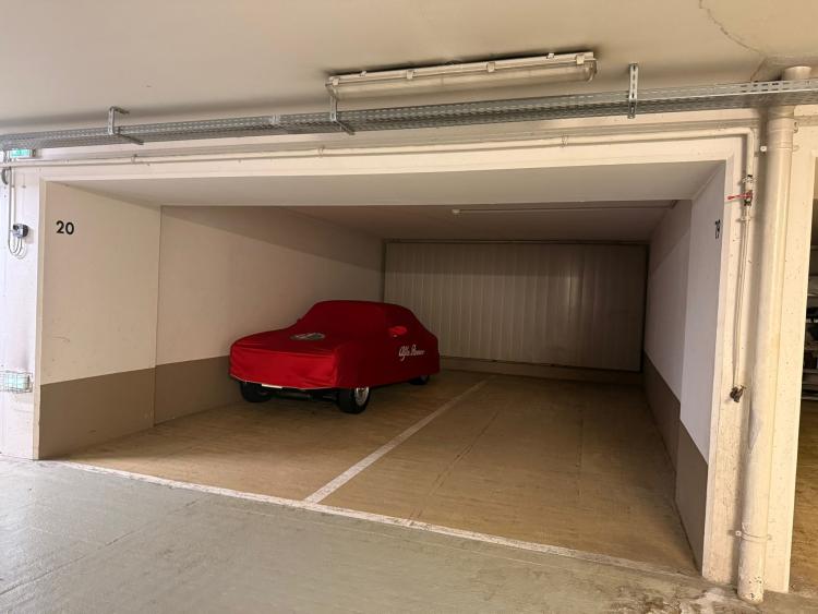 Garden House: Double emplacement de parking en longueur