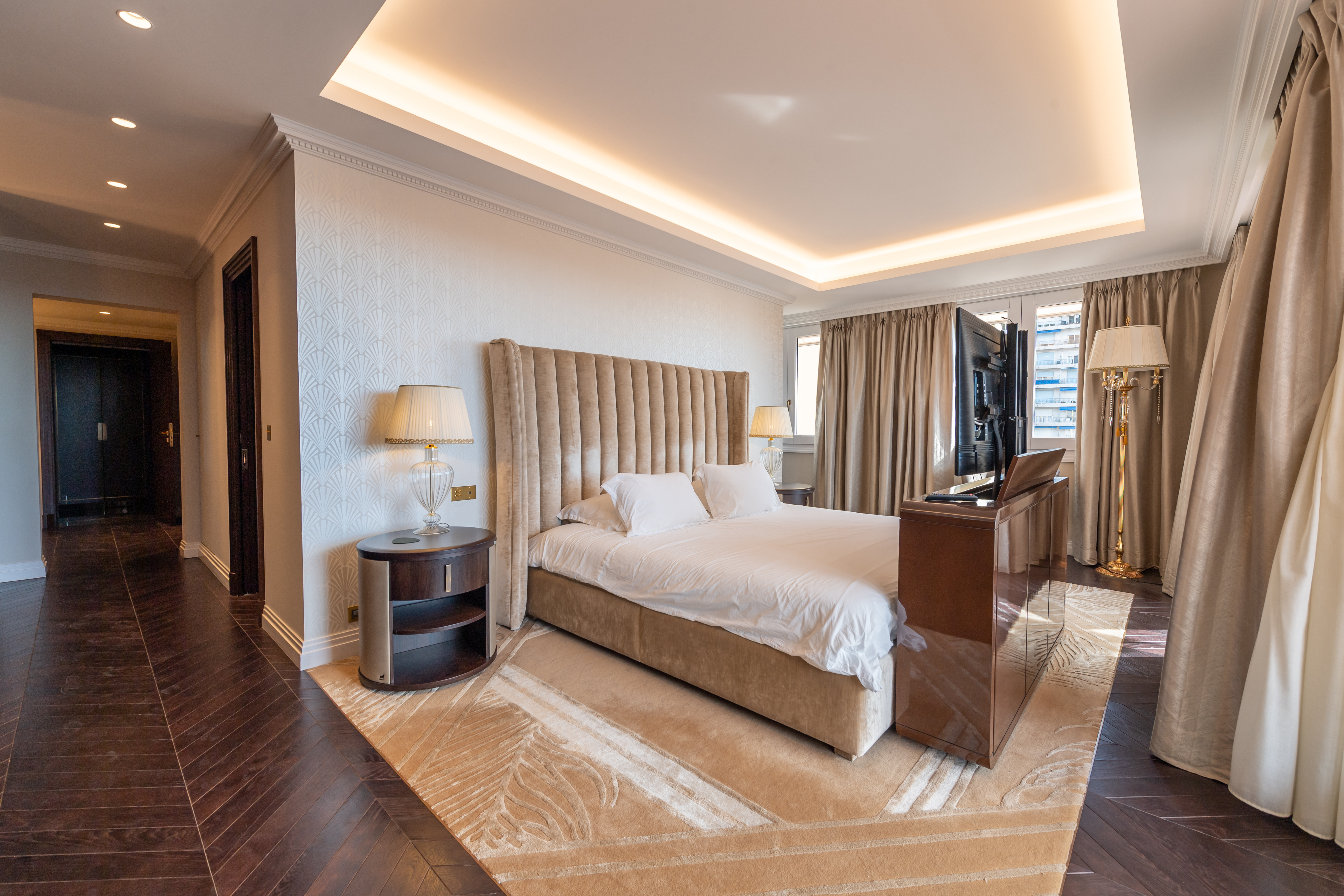 VILLA DE ROME - APPARTEMENT DE MAITRE - ÉTAGE ENTIER
