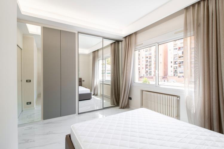 Le Continental: Appartement de 2 Pièces Rénové & Meublé