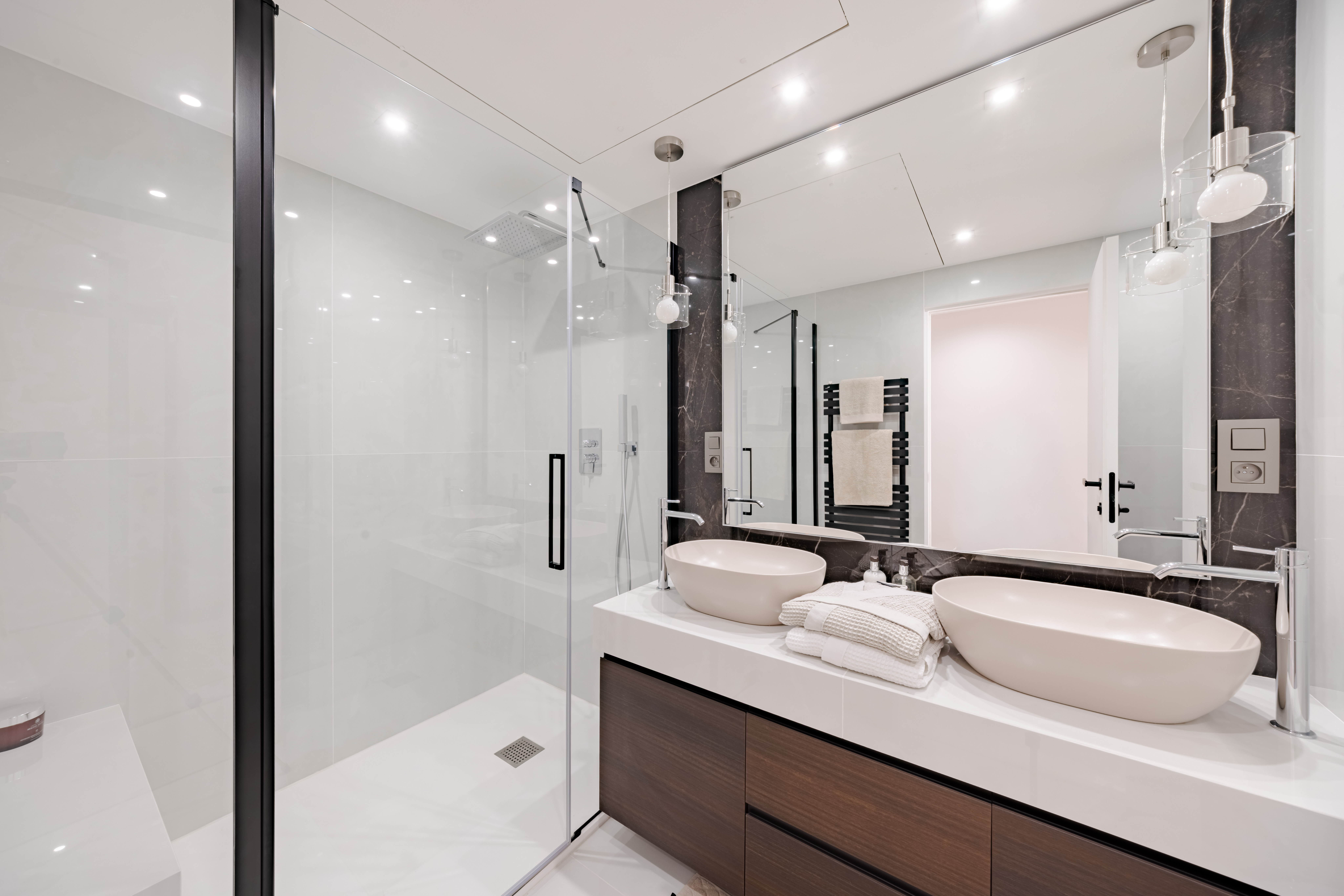 MAGNIFIQUE PENTHOUSE RENOVE