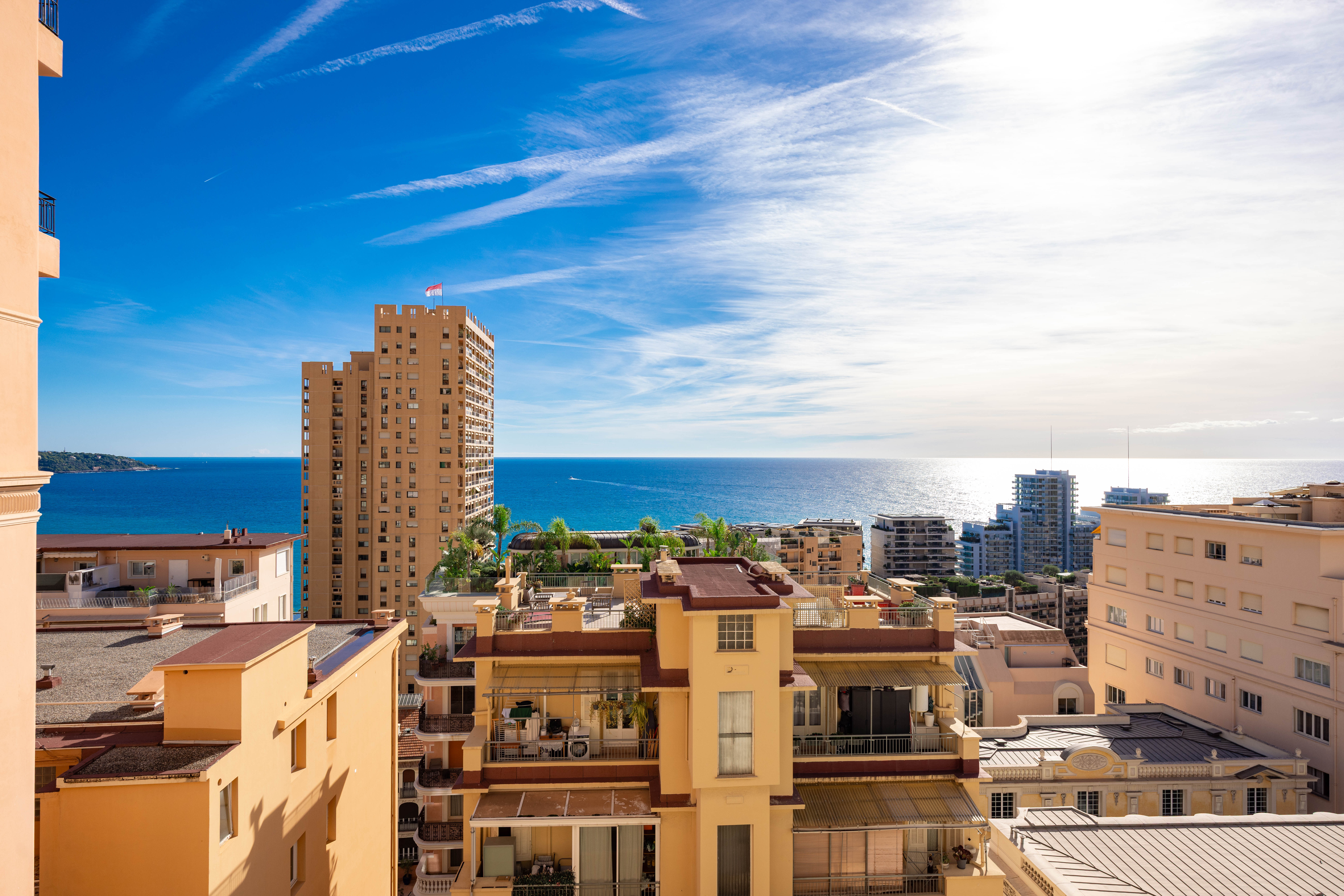 SUPERBE 3 PIÈCES RÉNOVÉ AVEC VUE MER