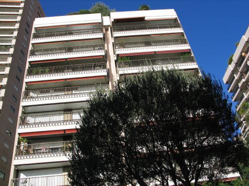Le Mirabel