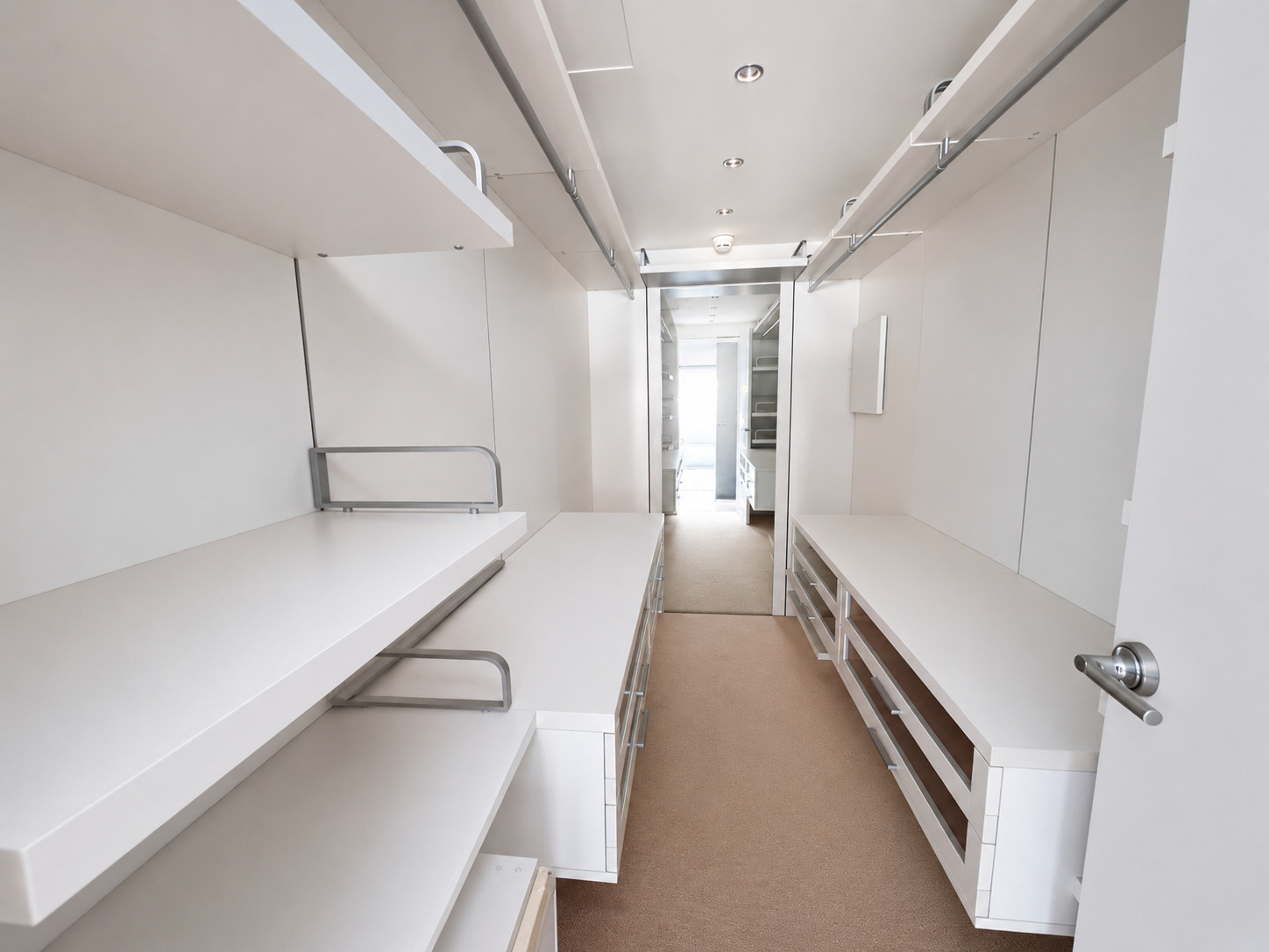 Parc Saint Roman – Duplex en dernier étage, trois chambres et vue mer