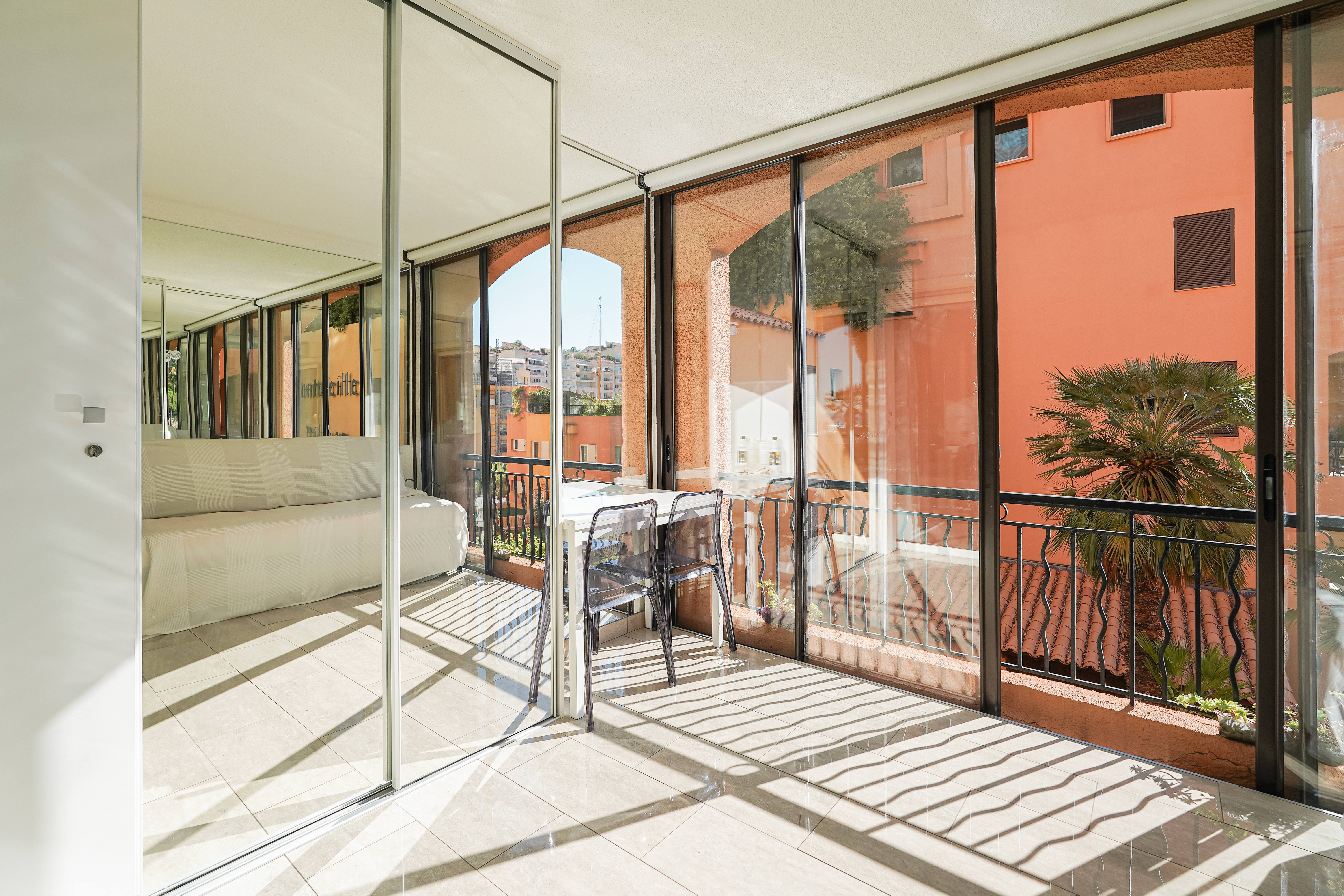 PORT DE FONTVIELLE - STUDIO - VUE MER