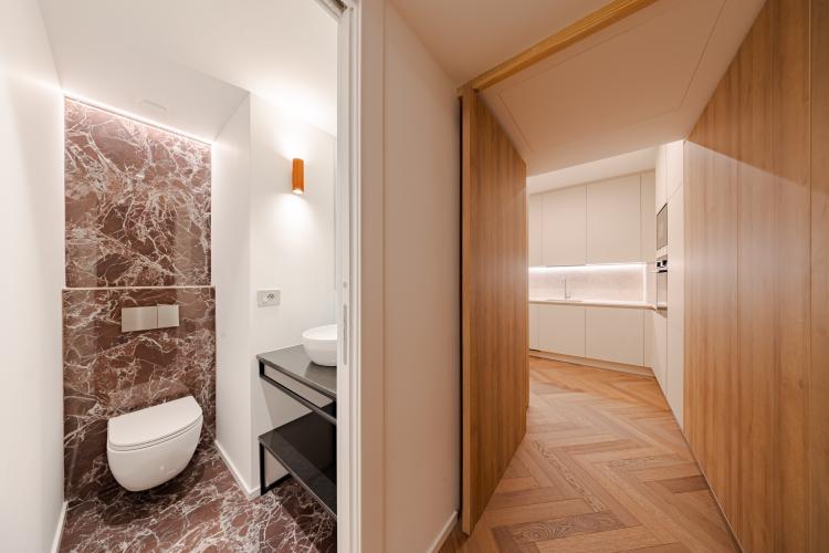 APPARTEMENT USAGE MIXTE PORT