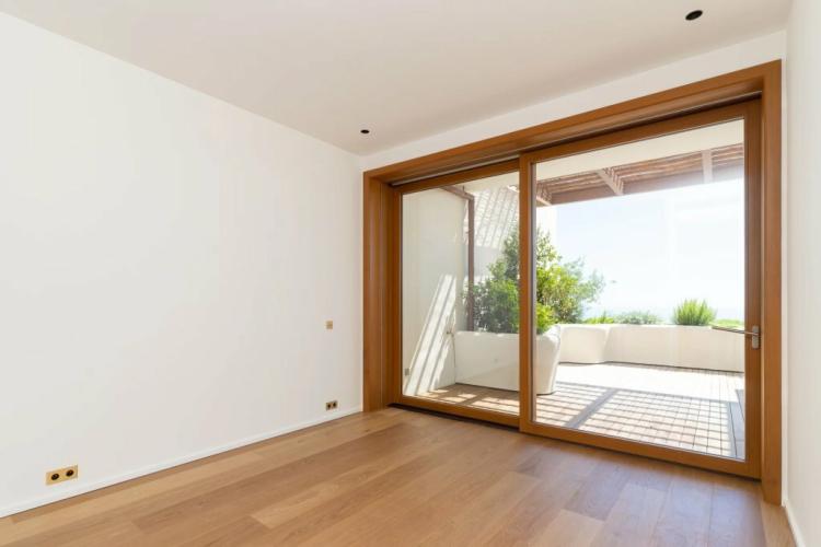 SOUS OFFRE - JARDIN EXOTIQUE - SPACIEUX & LUMINEUX - 3P AVEC TERRASSE - L'EXOTIQUE