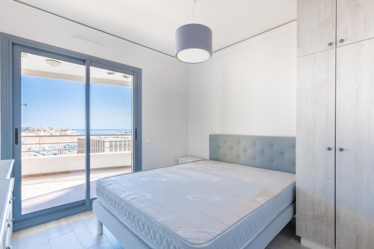 COQUET 3 PIECES EN ETAGE ELEVE