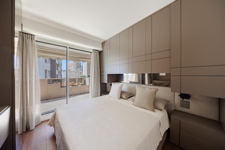 MAGNIFIQUE PENTHOUSE PROCHE DES PLAGES