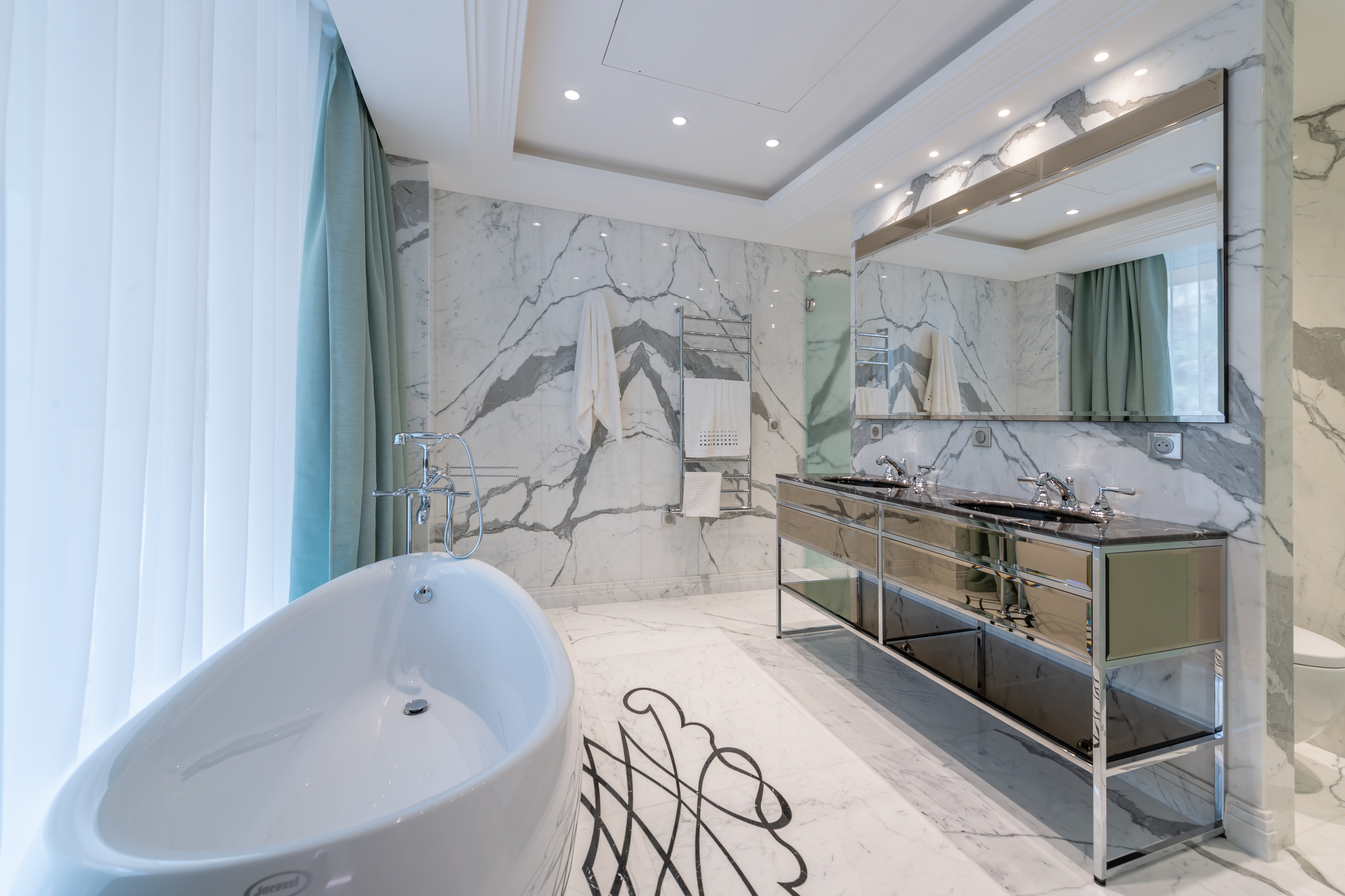 PORT DE MONACO - APPARTEMENT DE GRAND STANDING