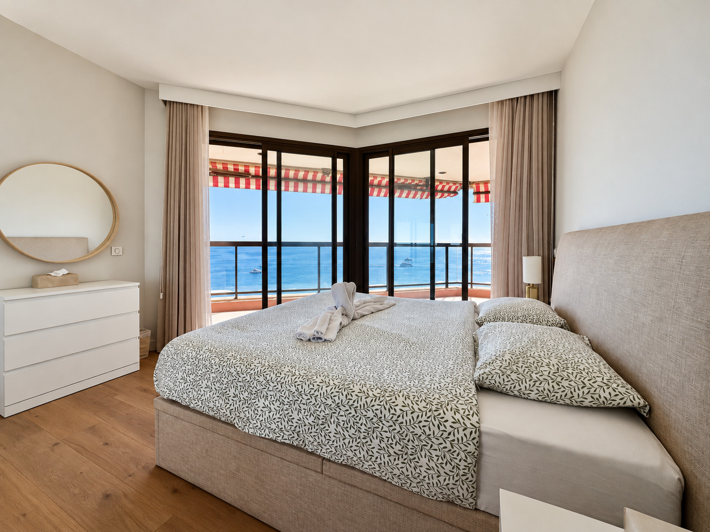 Monte Carlo Sun – Superbe 4 pièces avec vue mer panoramique