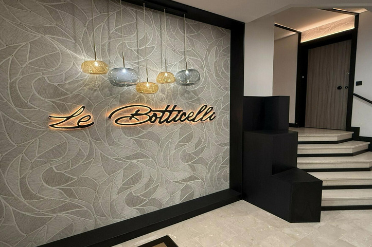 LOCAL COMMERCIAL AU CŒUR DE FONTVIEILLE