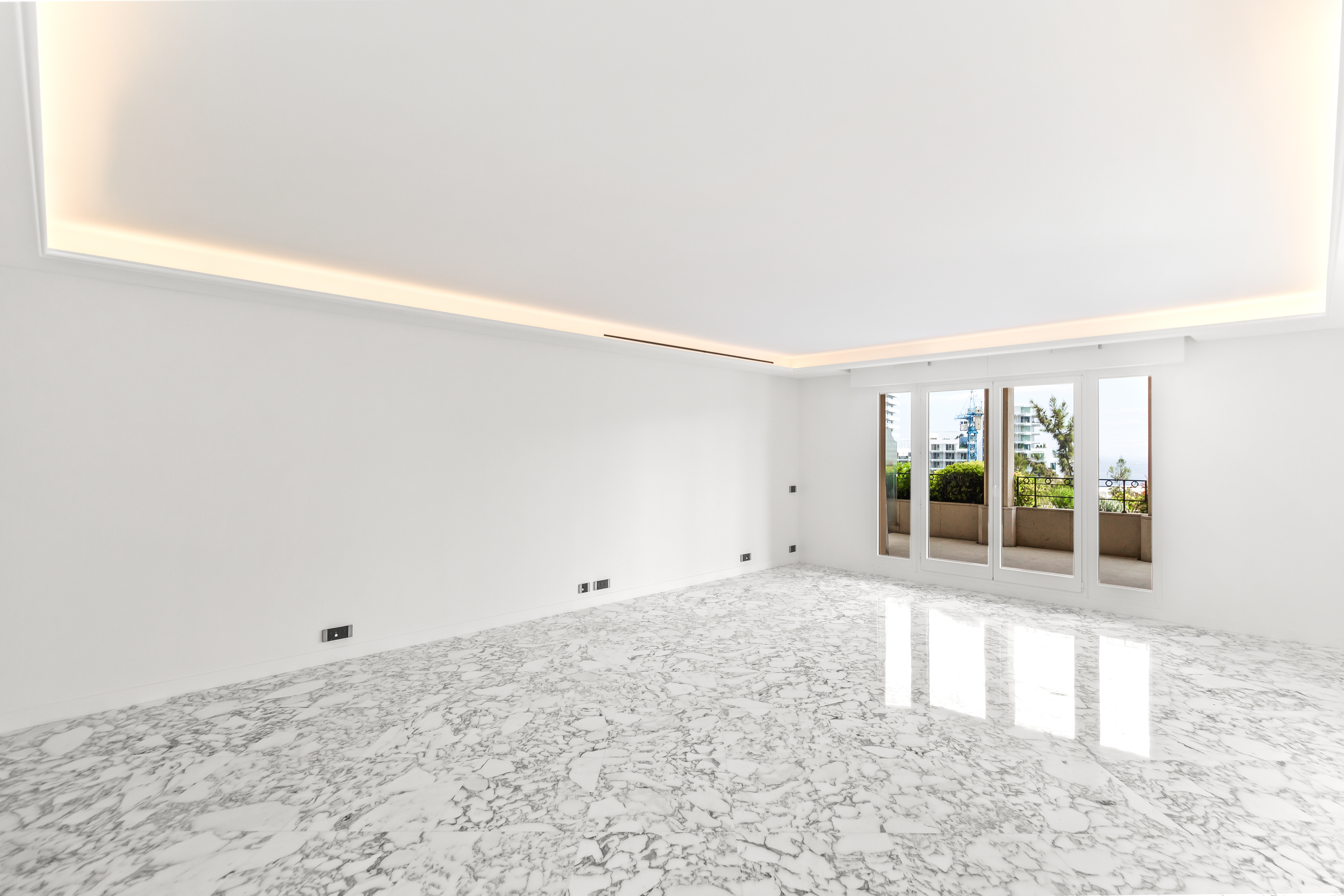 Résidence du Métropole – Élégant appartement de prestige de 3 chambres au cœur du Carré d’Or