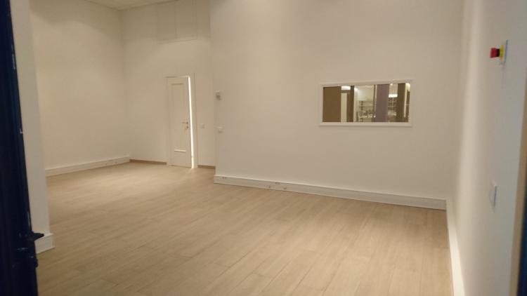 FONTVIEILLE - BUREAUX ADMINISTRATIFS - LE BOTTICELLI