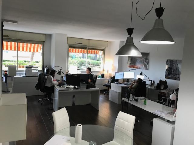 XArsf_bureau-panorama-1573133794.jpg