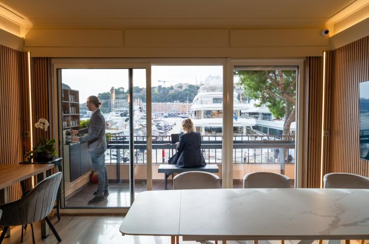 PORT HERCULE: bureau de 20 m2 en location