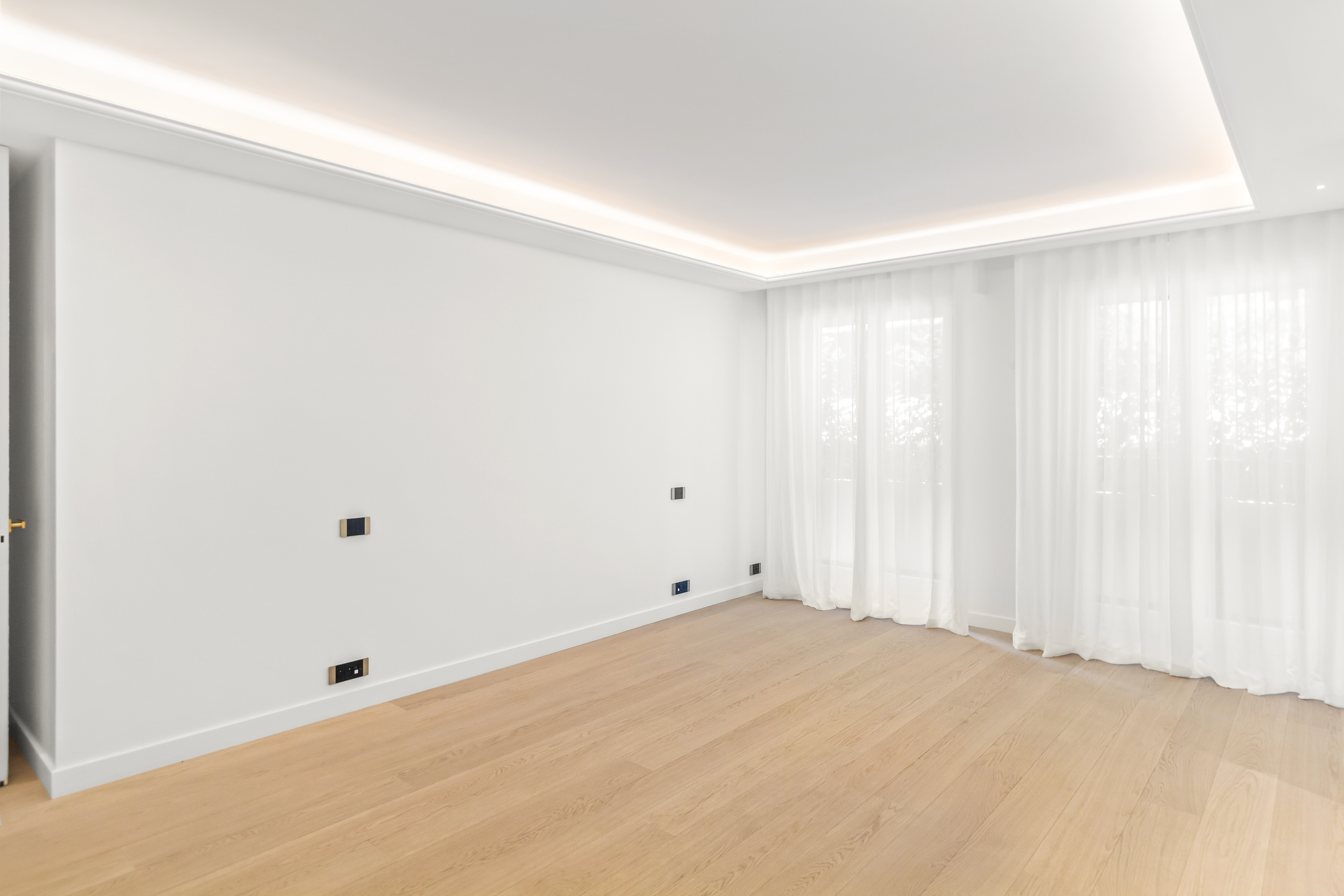 Résidence du Métropole – Élégant appartement de prestige de 3 chambres au cœur du Carré d’Or